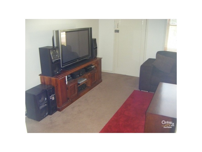 6 Pine Place, Gateshead NSW 2290