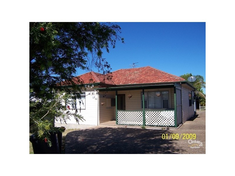 2/62A Tiral Street, Charlestown NSW 2290