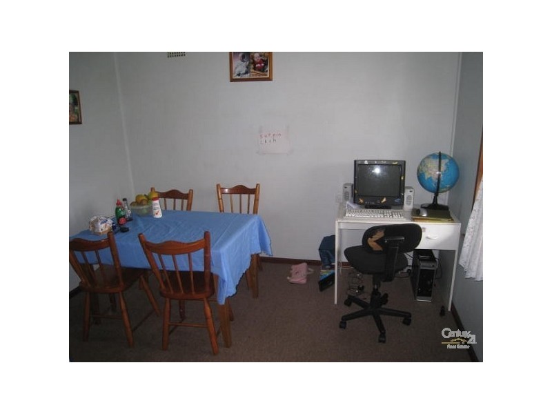 65 Coral Crescent, Gateshead NSW 2290