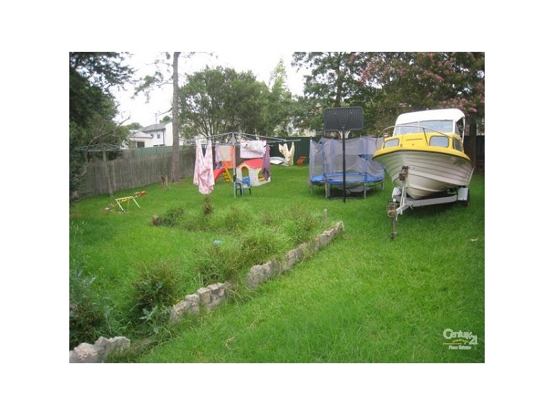 65 Coral Crescent, Gateshead NSW 2290