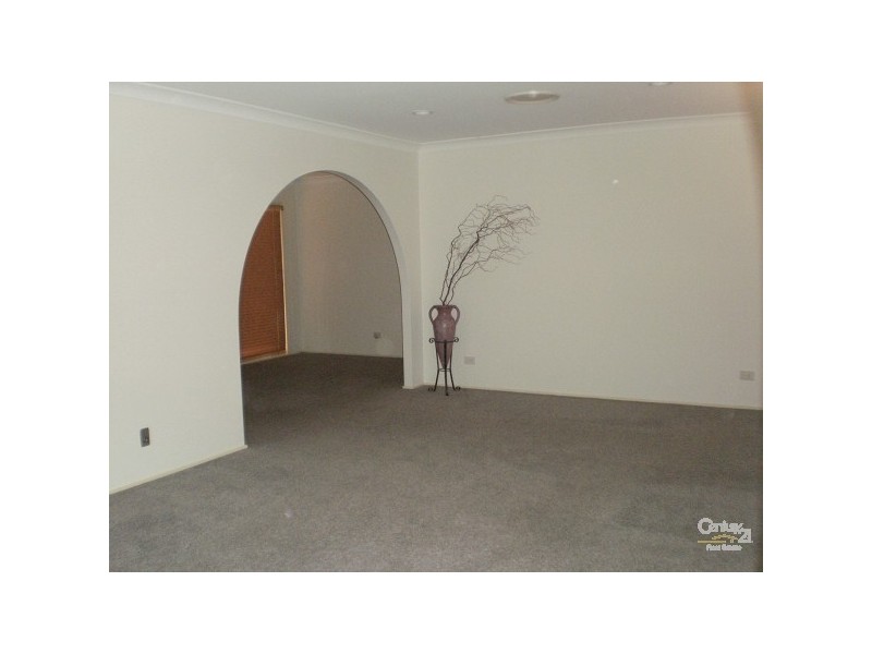 31 Ulambi Crescent, Maryland NSW 2287