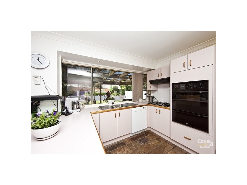 3 Woodoak Close, Tingira Heights NSW 2290