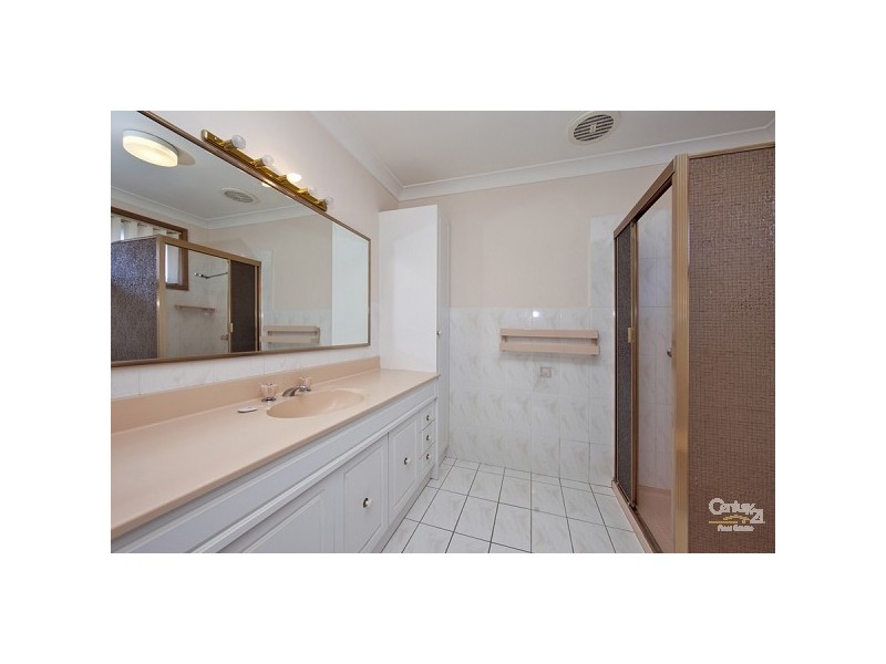 15 Alpha Close, Eleebana NSW 2282