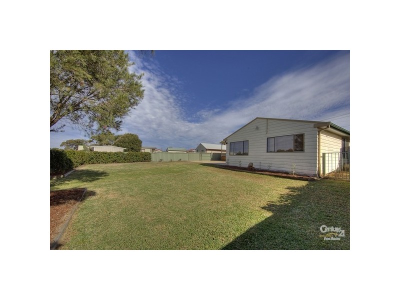 90 Lonus Avenue, Whitebridge NSW 2290