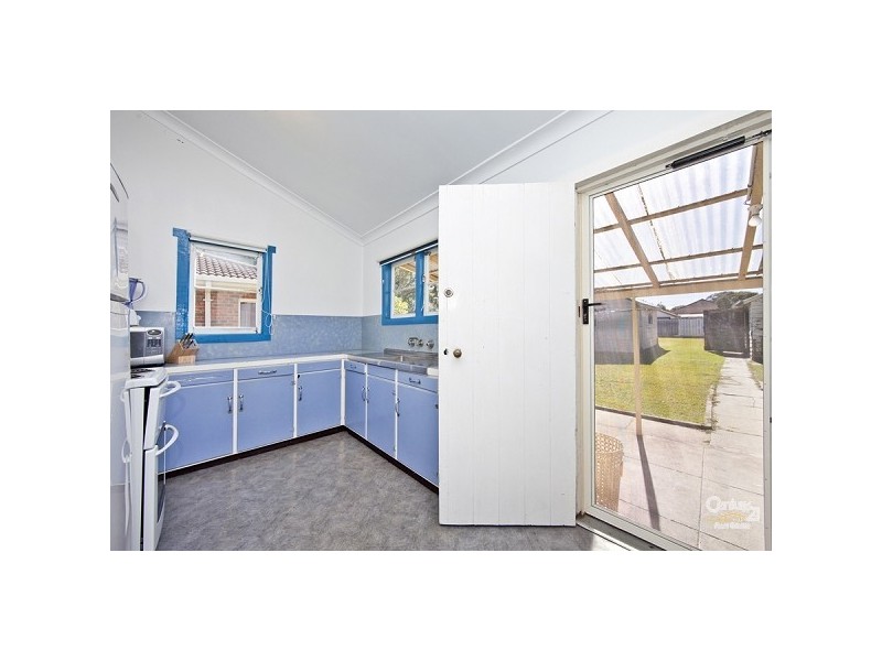 32 Sunderland Street, Mayfield NSW 2304