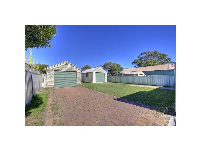 32 Sunderland Street, Mayfield NSW 2304