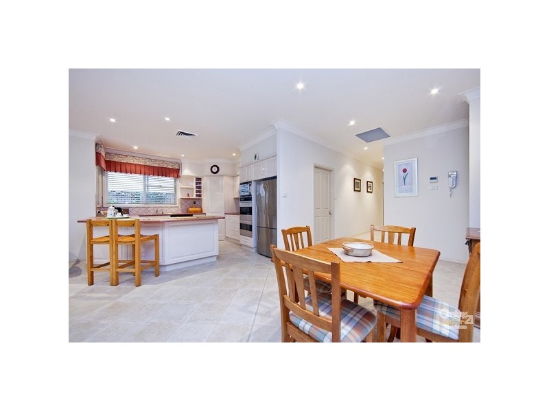 58 Robinia Grove, Garden Suburb NSW 2289