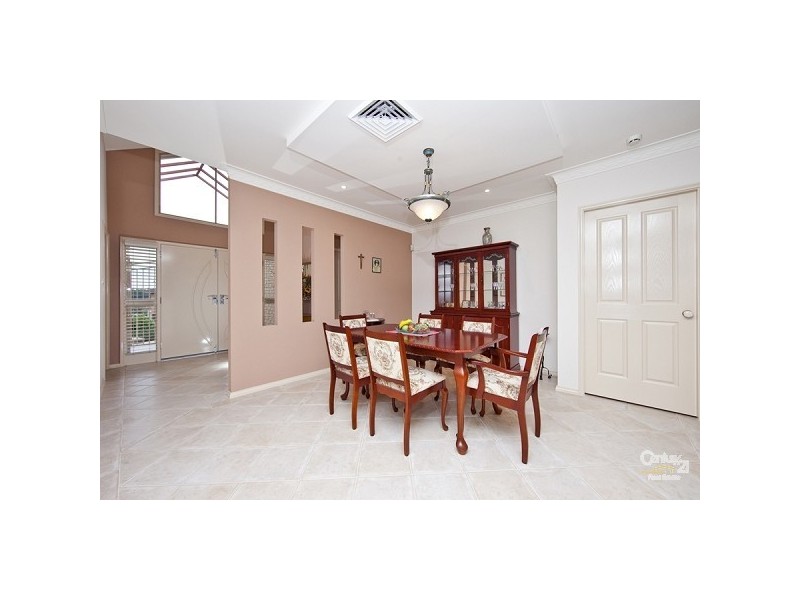 58 Robinia Grove, Garden Suburb NSW 2289