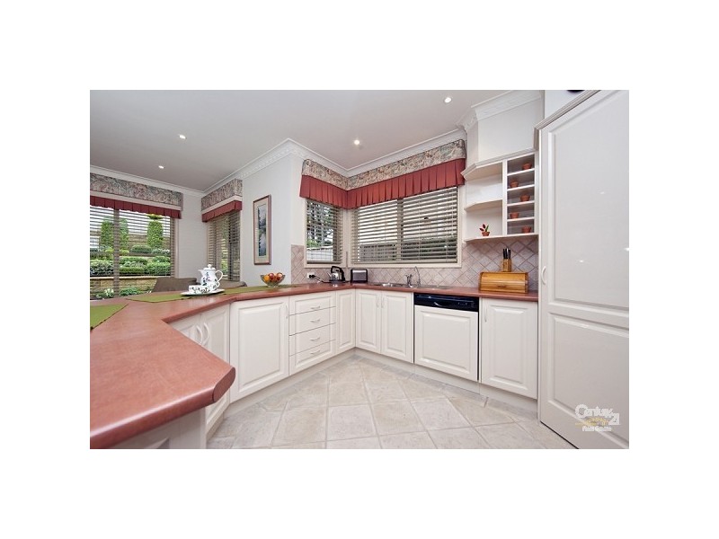 58 Robinia Grove, Garden Suburb NSW 2289