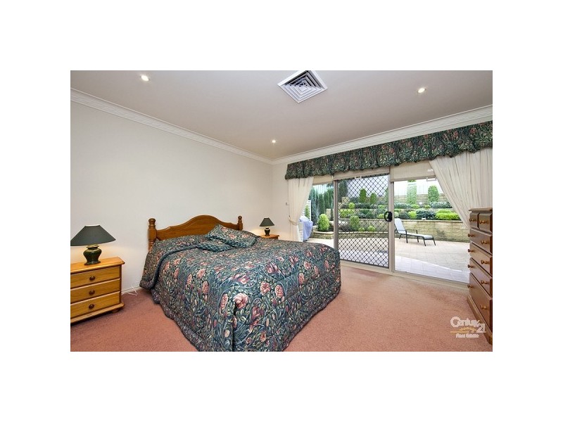 58 Robinia Grove, Garden Suburb NSW 2289