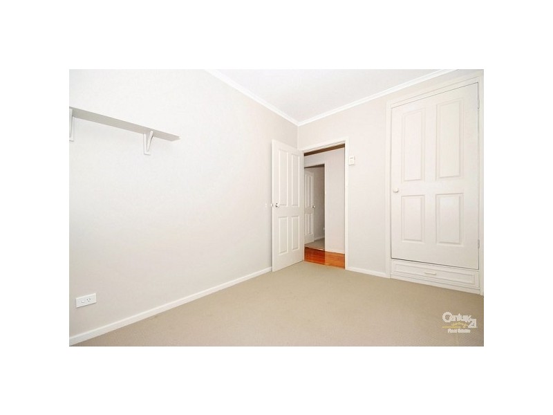 18 Mariner Drive, Eleebana NSW 2282