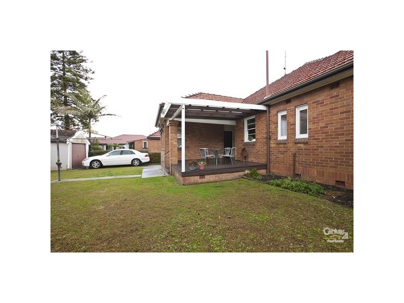 76 Crescent Road, Waratah NSW 2298