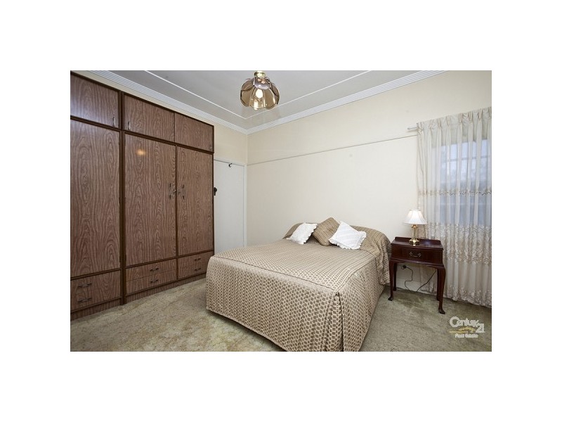 76 Crescent Road, Waratah NSW 2298