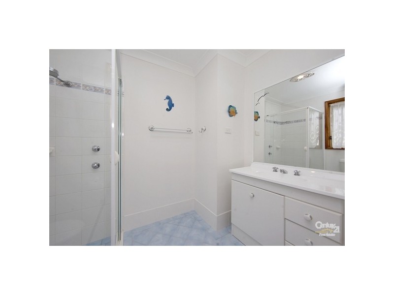 15 Matelot Place, Belmont NSW 2280