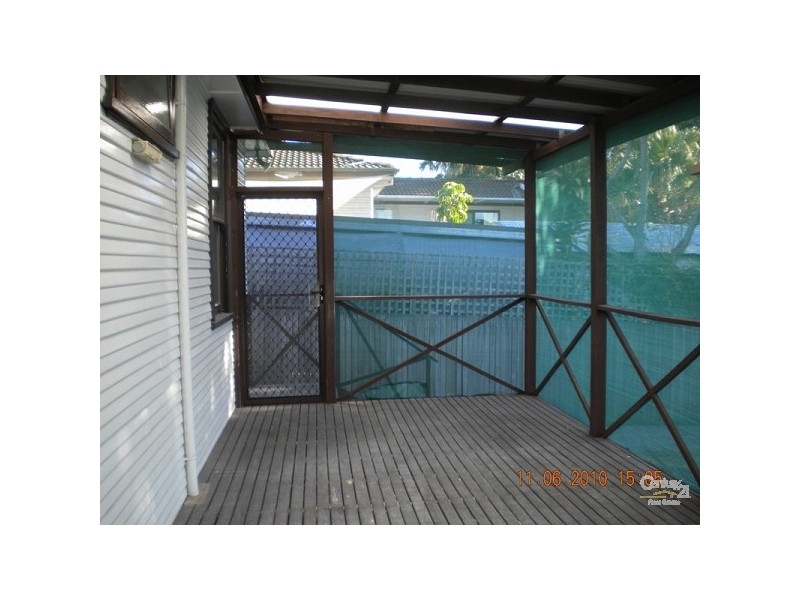 1 Tomaga Parade, Mount Hutton NSW 2290