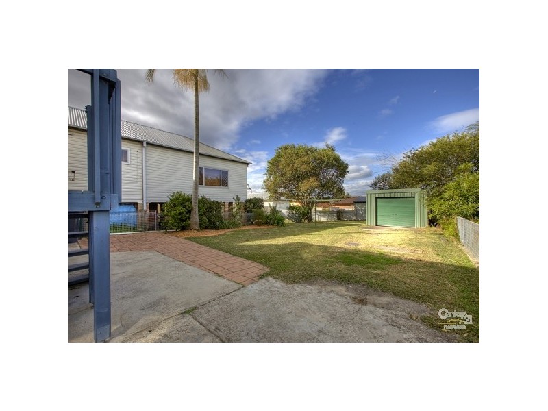 221 Gosford Road, Adamstown NSW 2289