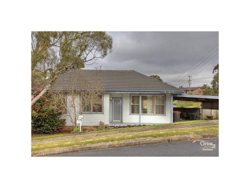 3 Karloo Street, Shortland NSW 2307