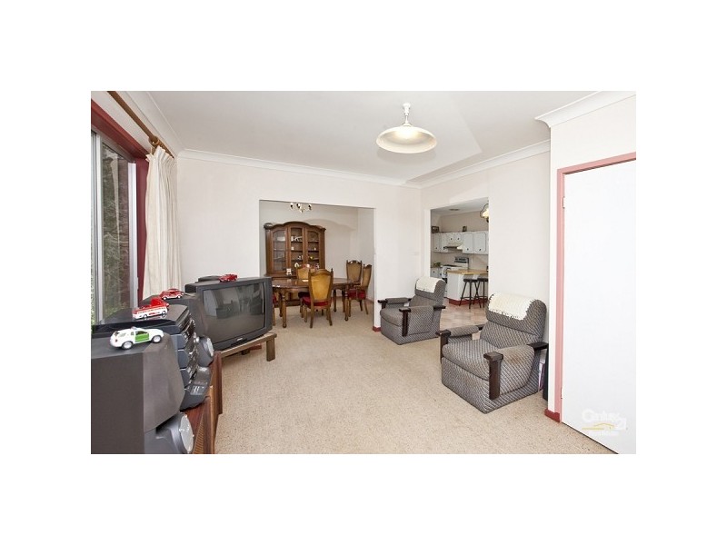 18 Green Valley Road, Charlestown NSW 2290