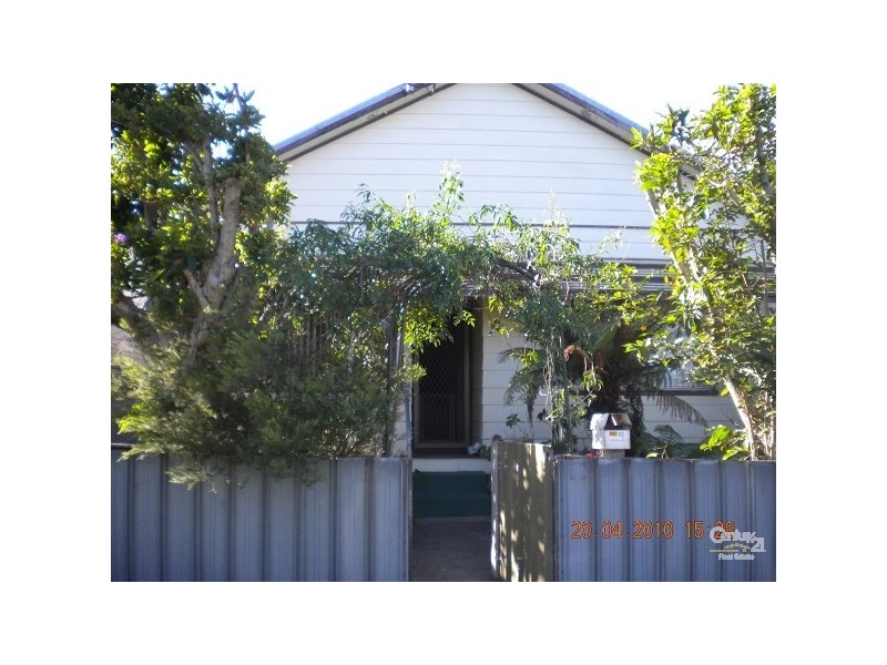 34 Eighth Street, Adamstown NSW 2289