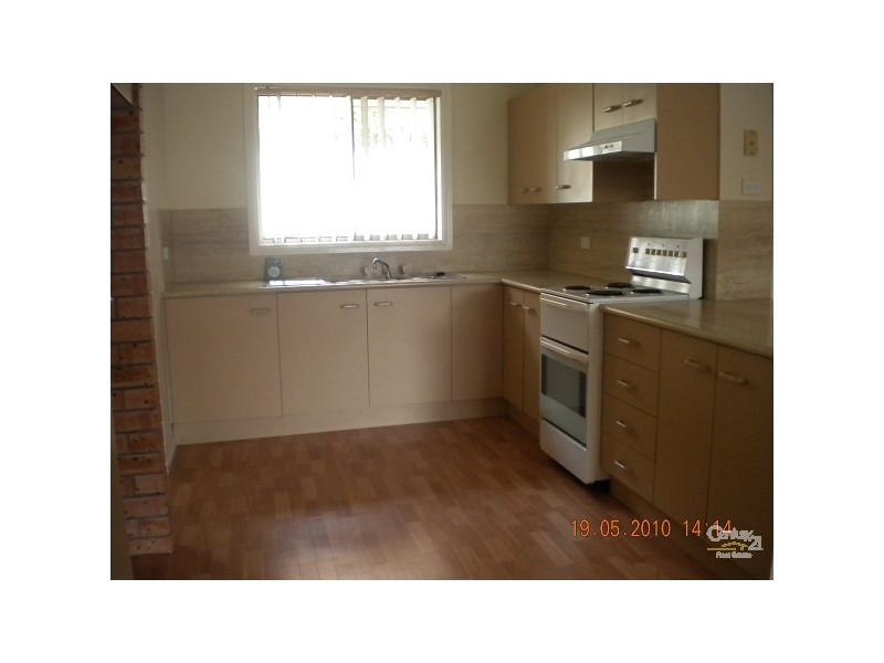 2/11 Floribunda Close, Warabrook NSW 2304