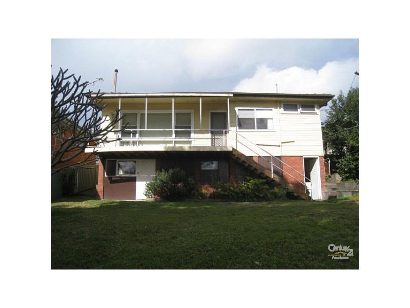 30 Deborah Street, Kotara South NSW 2289