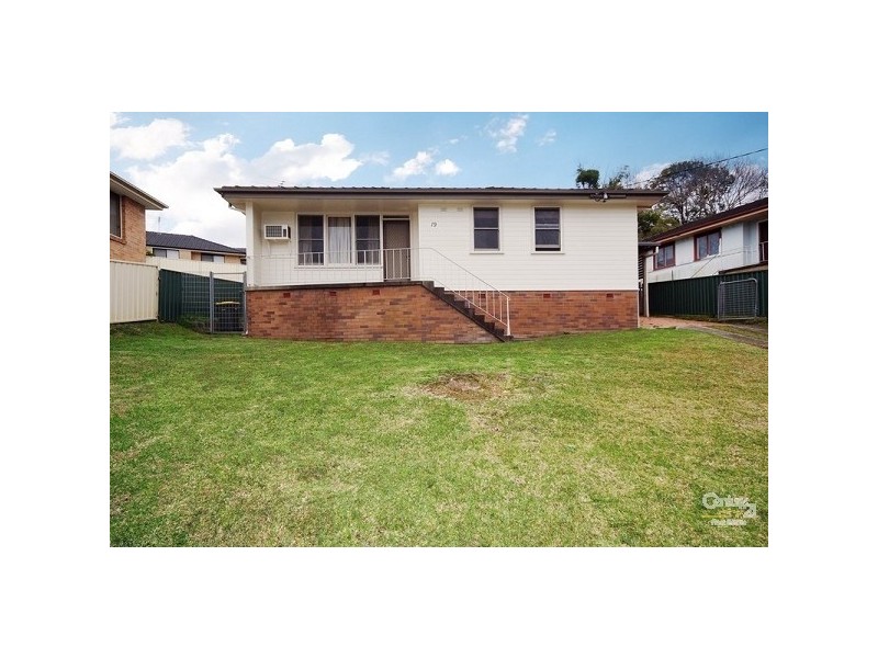 19 Cadaga Road, Gateshead NSW 2290