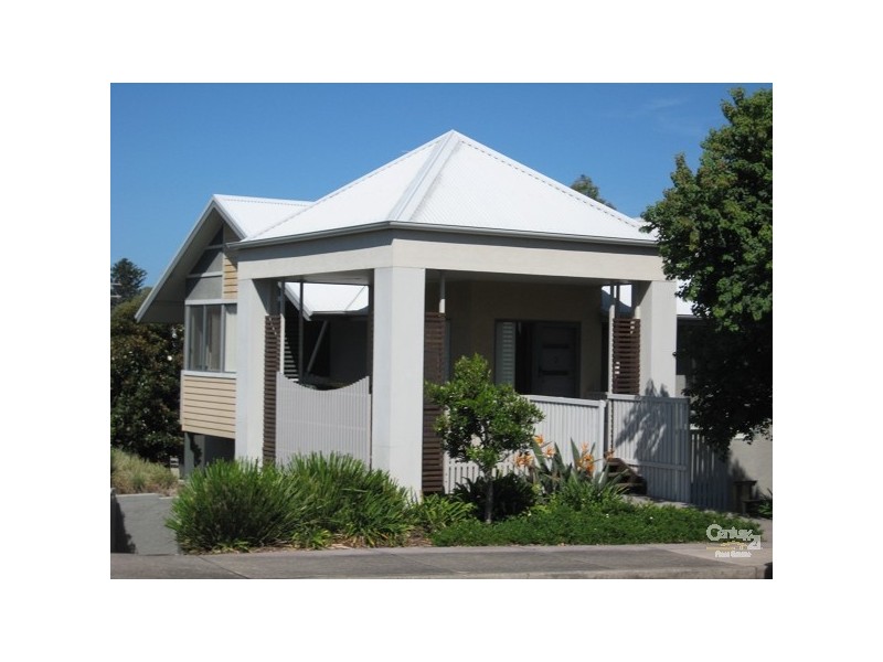 3/2 Gardner Street, Dudley NSW 2290