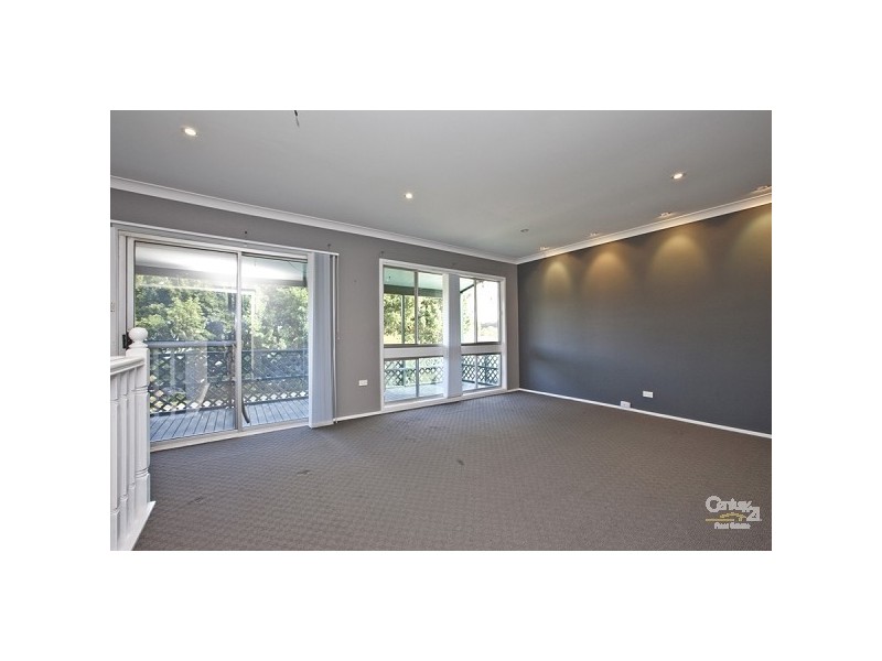 17 Elizabeth Street, Floraville NSW 2280