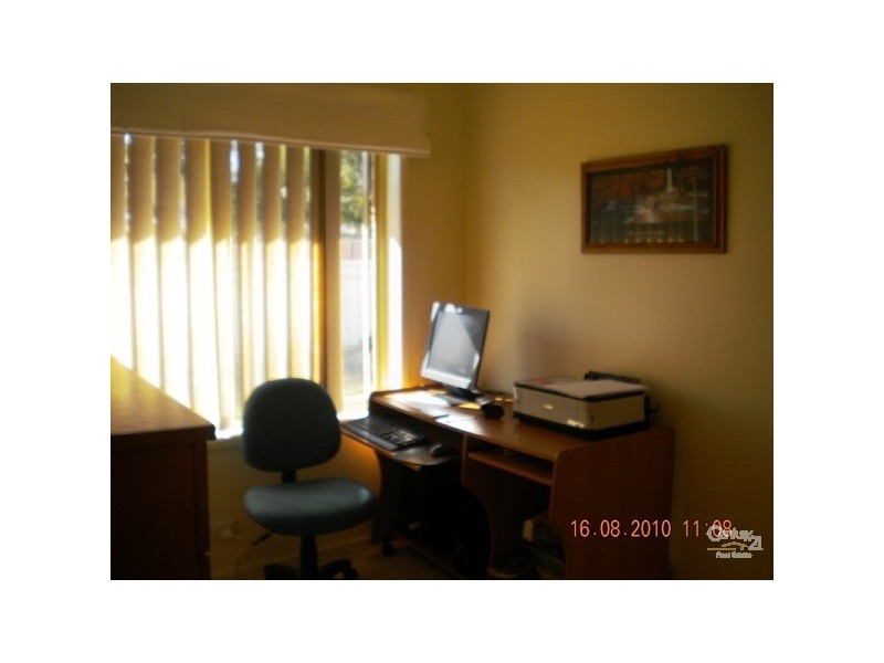 6 Royton Street, Hillsborough NSW 2290