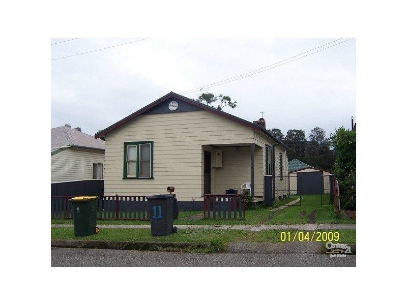 11 Burnett Street, Mayfield NSW 2304