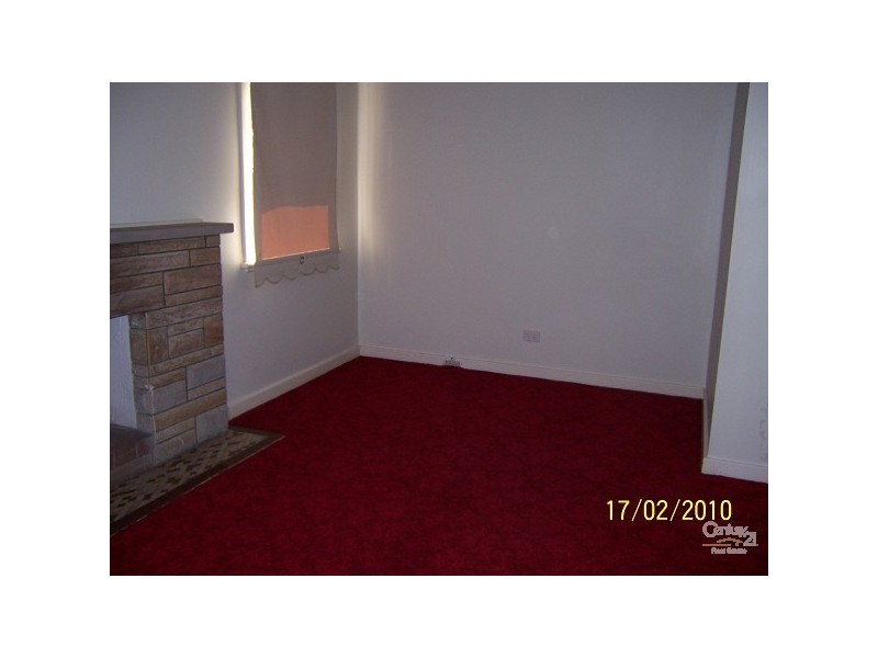 300 Warners Bay Road, Mount Hutton NSW 2290