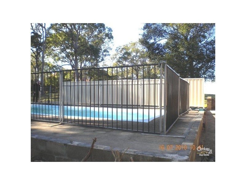 300 Warners Bay Road, Mount Hutton NSW 2290