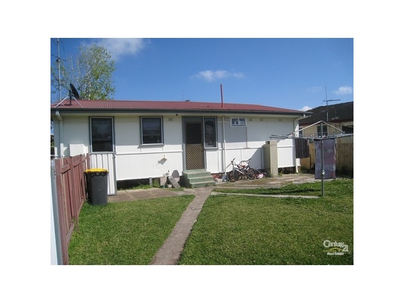 4 Redwood Crescent, Gateshead NSW 2290