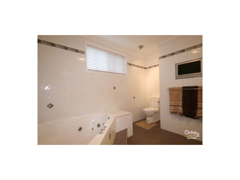 1 Buwa, Charlestown NSW 2290