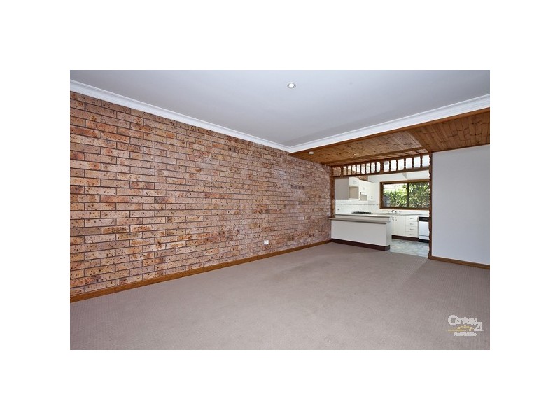 2/7 Hutton Street, Charlestown NSW 2290