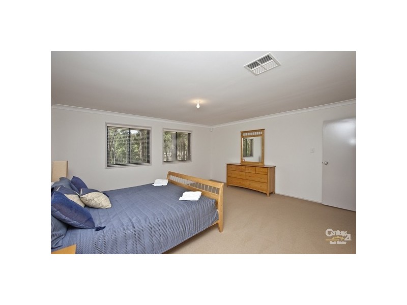 611 Currawong Circuit, Cams Wharf NSW 2281