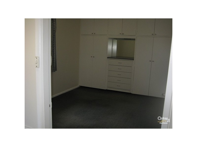 4/8 Clare Street, Glendale NSW 2285