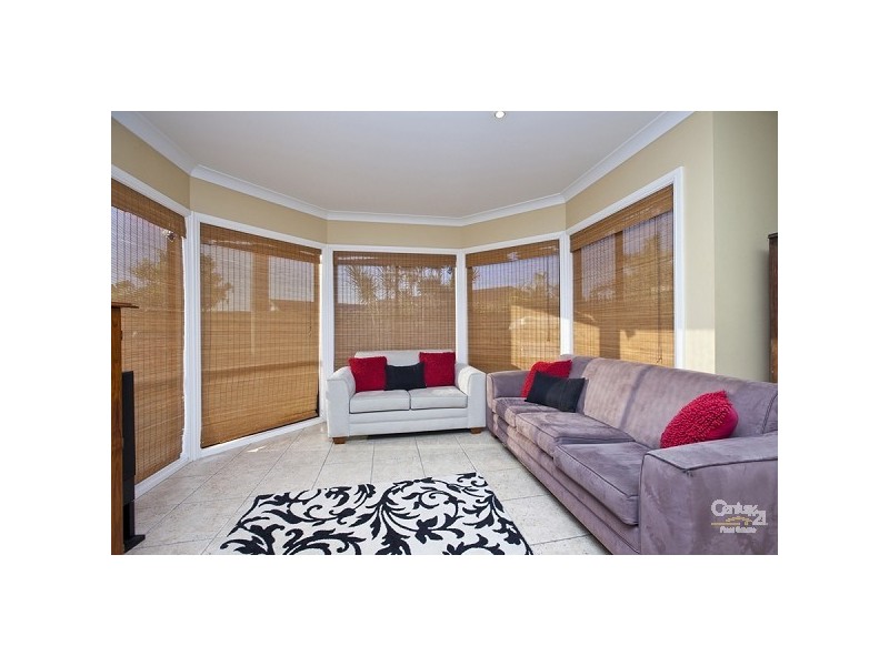 31 Cavalier Crescent, Valentine NSW 2280