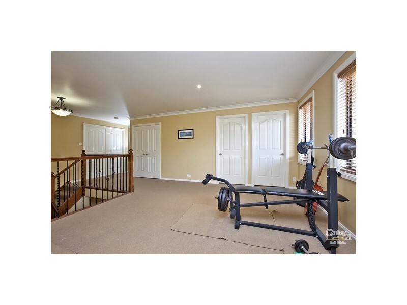 31 Cavalier Crescent, Valentine NSW 2280