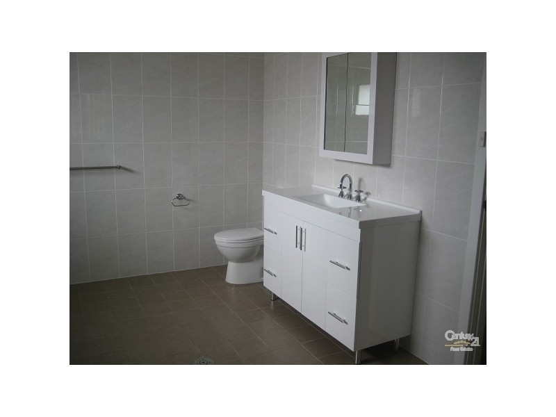2/137 Teralba Road, Adamstown NSW 2289