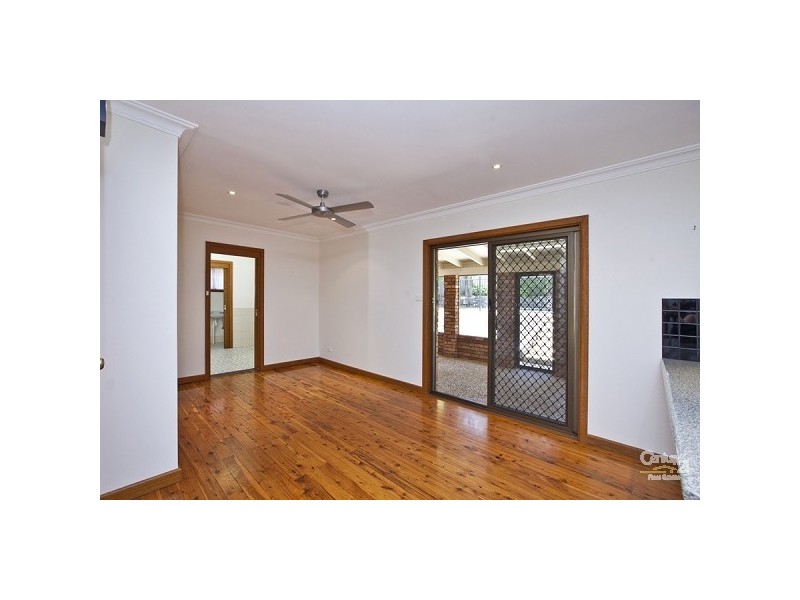 11 Rothbury Street, Eleebana NSW 2282