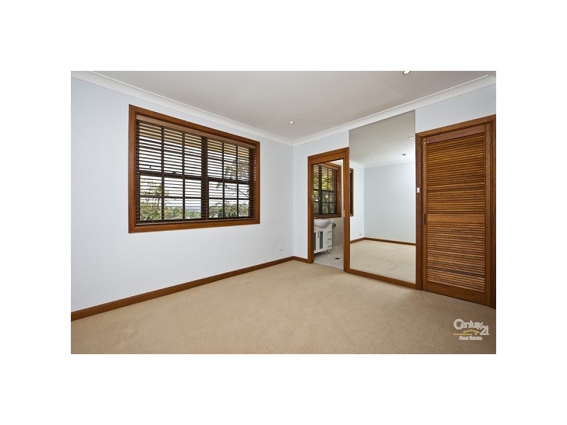 11 Rothbury Street, Eleebana NSW 2282