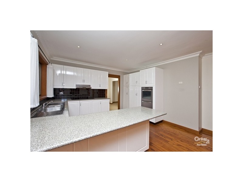 11 Rothbury Street, Eleebana NSW 2282