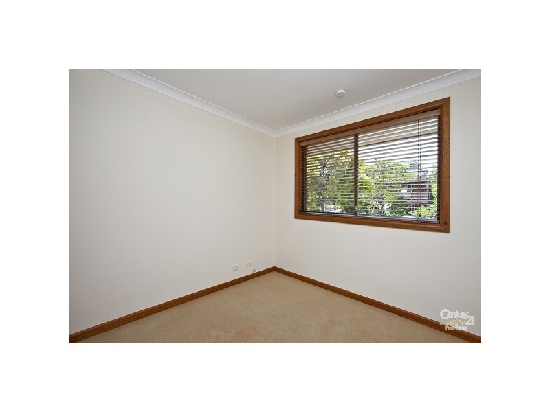 11 Rothbury Street, Eleebana NSW 2282