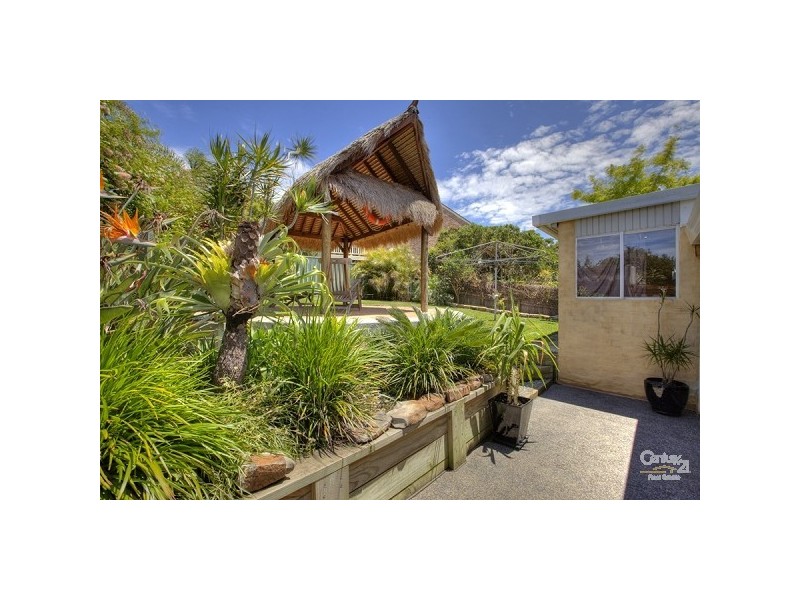 5 Kananook Crescent, Belmont North NSW 2280