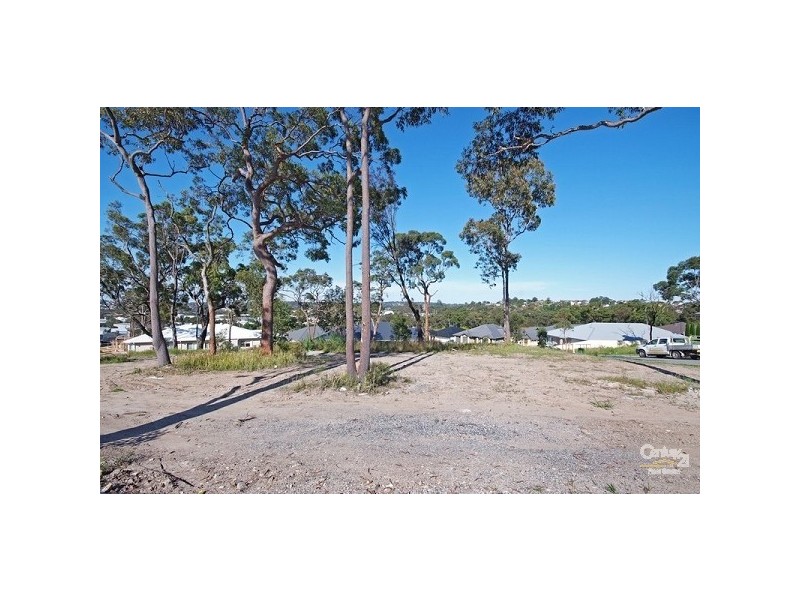 5 Ripon Way, Macquarie Hills NSW 2285