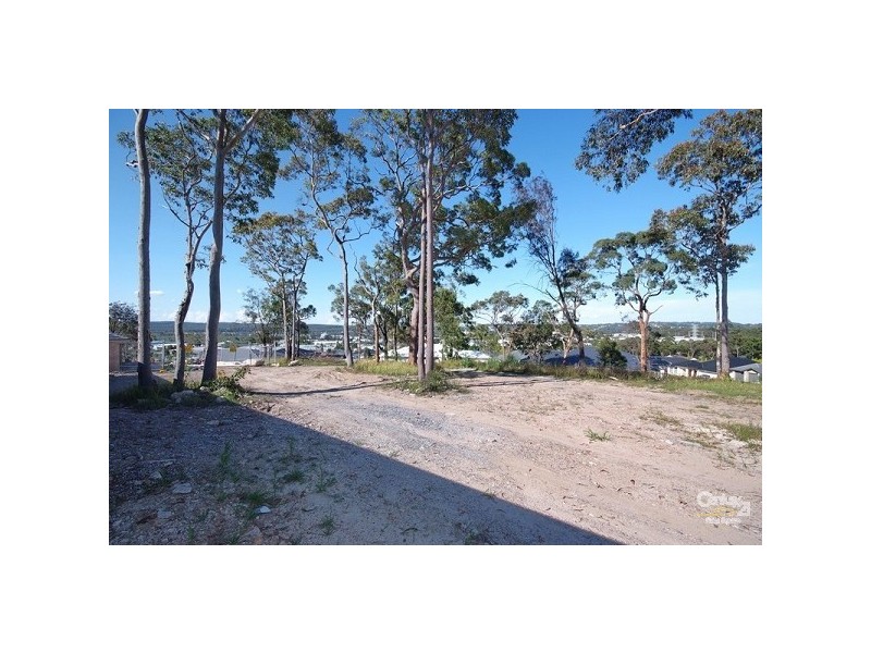 5 Ripon Way, Macquarie Hills NSW 2285