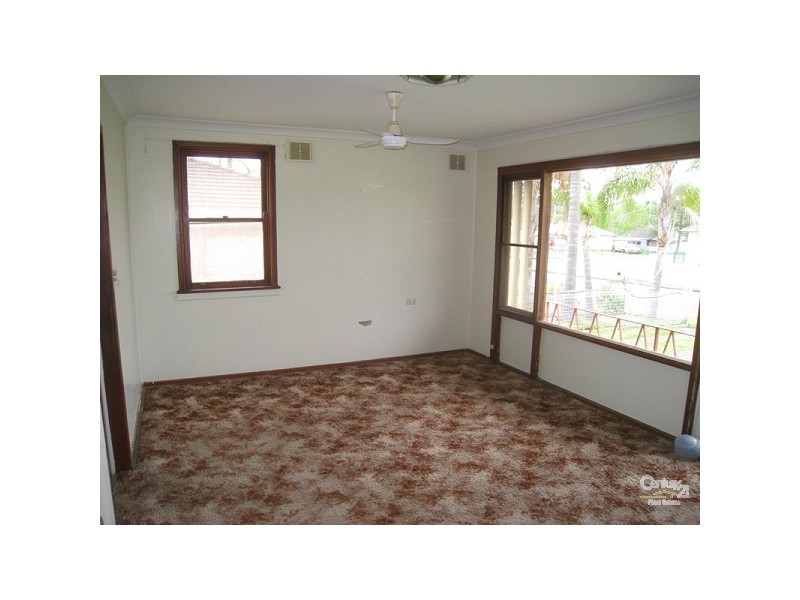 24 Plane Street, Gateshead NSW 2290