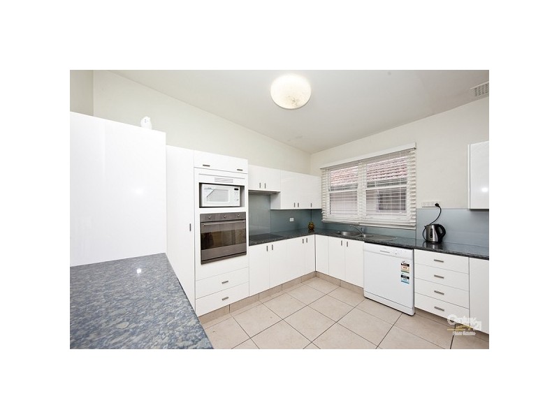 7 Bryson Avenue, Kotara NSW 2289