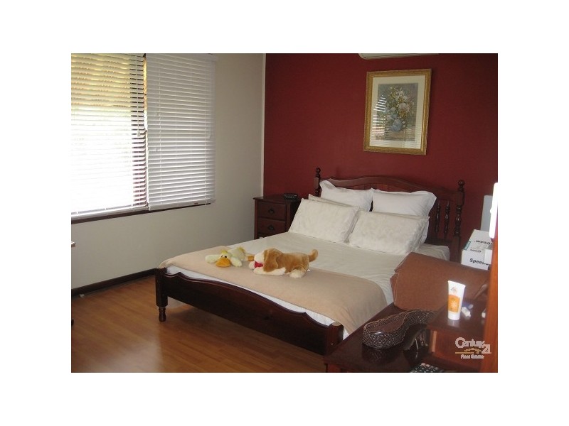 32 Patricia Avenue, Charlestown NSW 2290